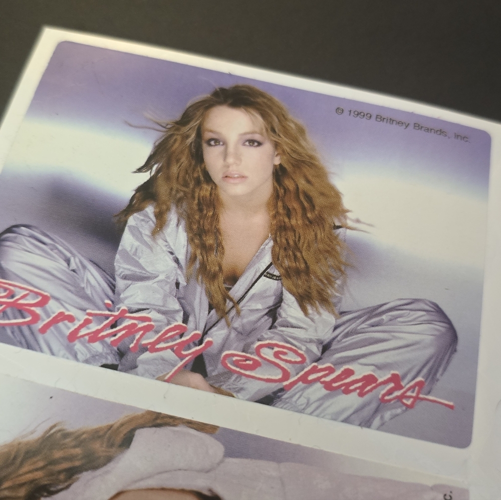 Britney Spears Rare Stickers from 1999 - Collectible - Picture 6 of 8